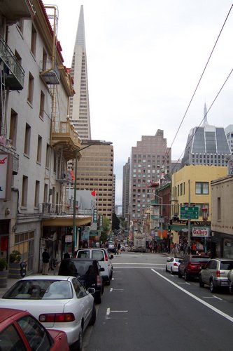 San Francisco Chinatown (palo-alto_100_7912.jpg) wird geladen. Eindrucksvolle Fotos von der Westküste Amerikas erwarten Sie.